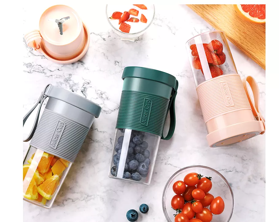 Mini USB Rechargeable Portable Blender Electric Fruit Juicer Kitchen Smoothie Maker Lightweight Sports Bottle Multifunction Blen