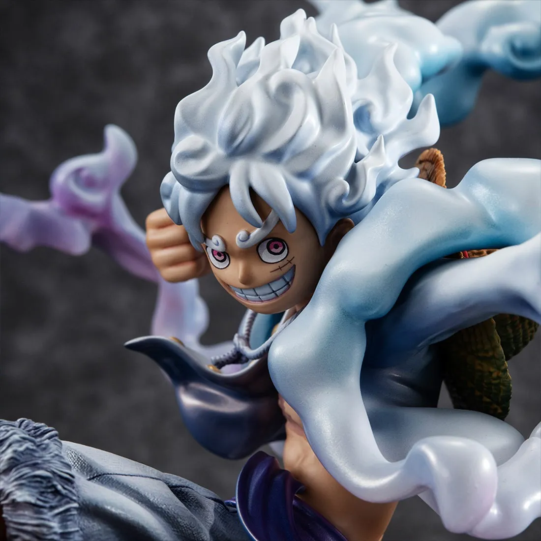 PREORDER - MegaHouse One Piece Portrait Of Pirates Wa Maximum Monkey D. Luffy Gear Five Figure (blue)