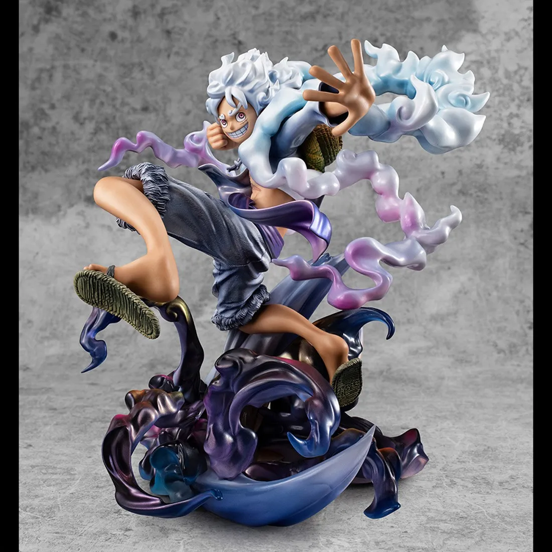 PREORDER - MegaHouse One Piece Portrait Of Pirates Wa Maximum Monkey D. Luffy Gear Five Figure (blue)