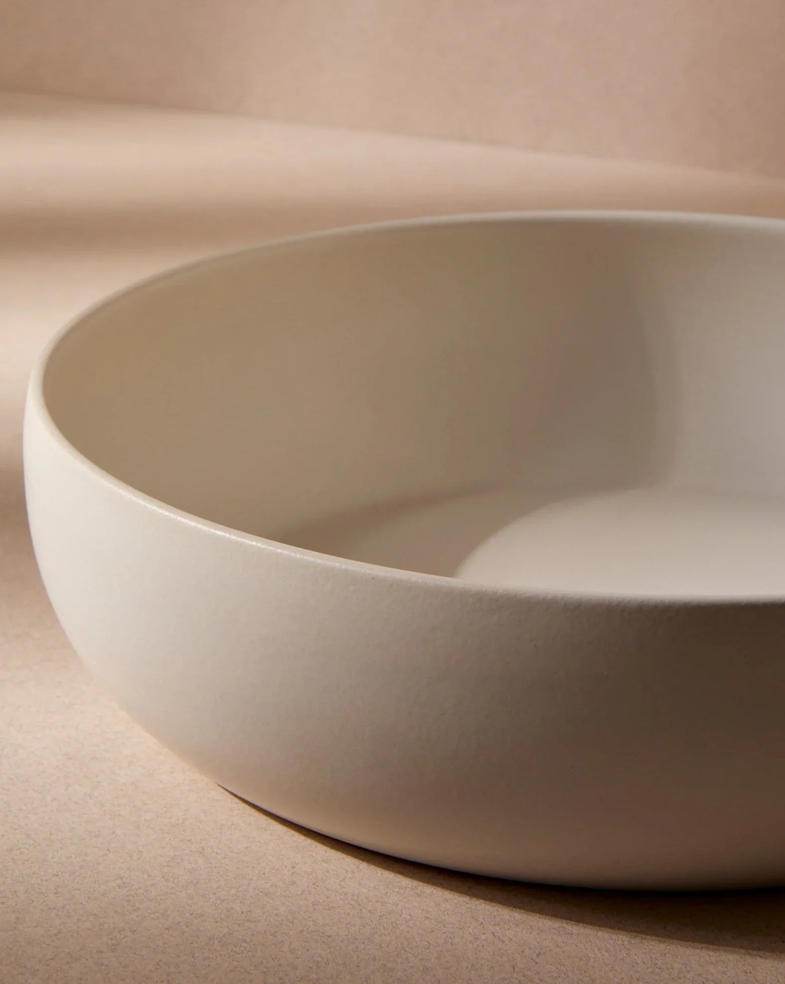 Stoneware Shallow Serving Bowl