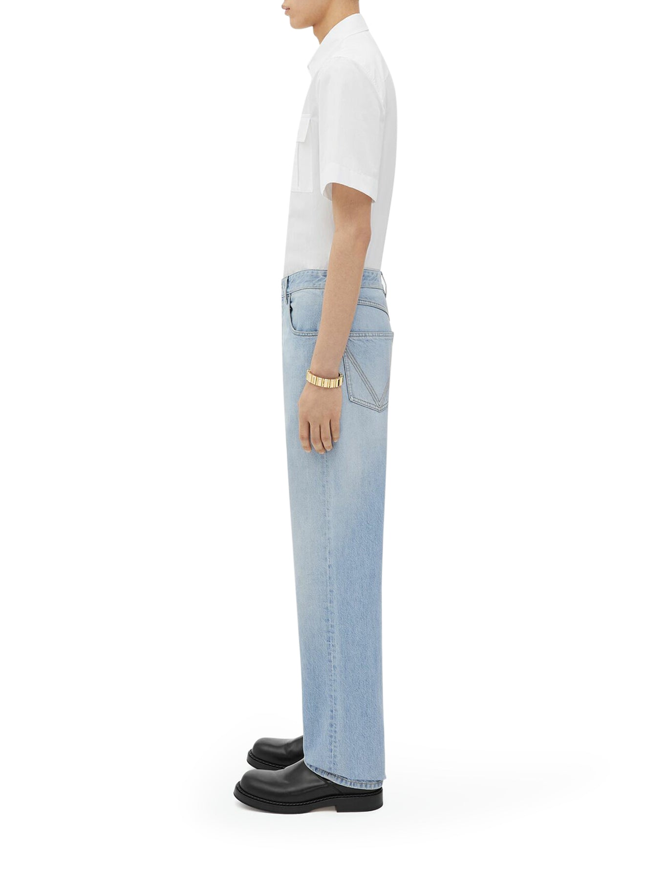 Straight Leg Jeans In Light Bleach Denim