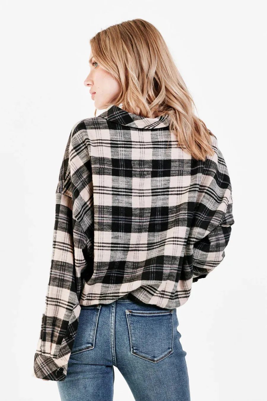 XANDRA SHIRT JACKET BLACK CREAM PLAID